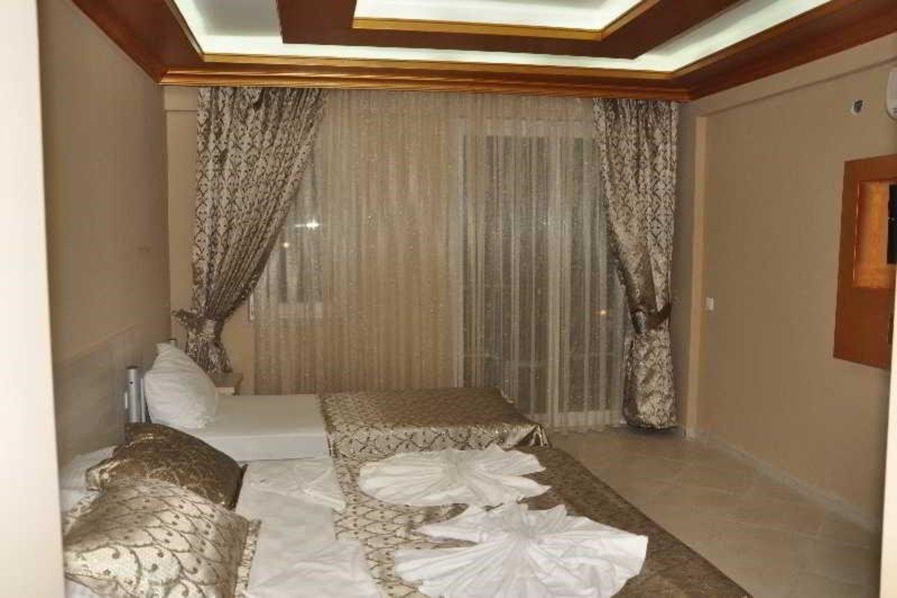 Flora Palm Resort Фетие Екстериор снимка