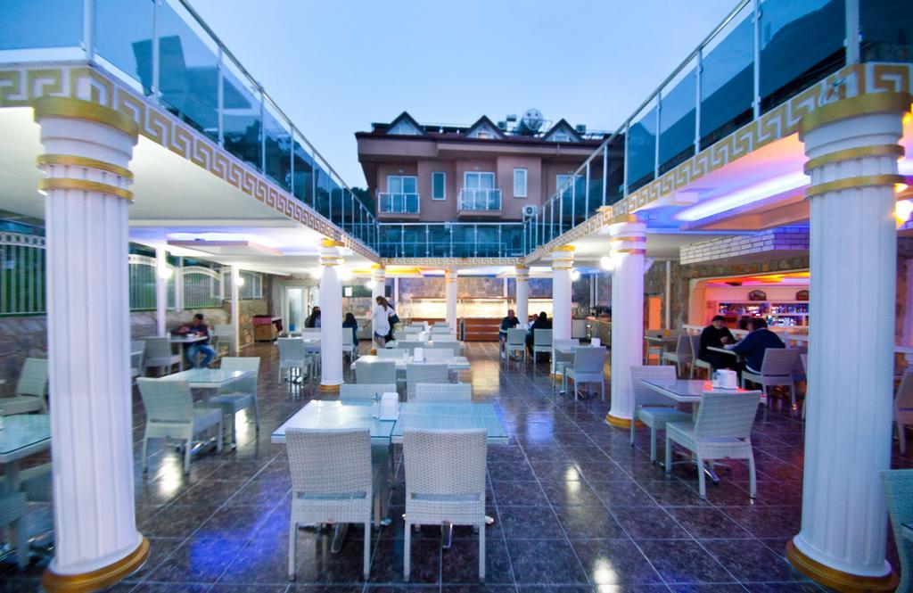 Flora Palm Resort Фетие Екстериор снимка