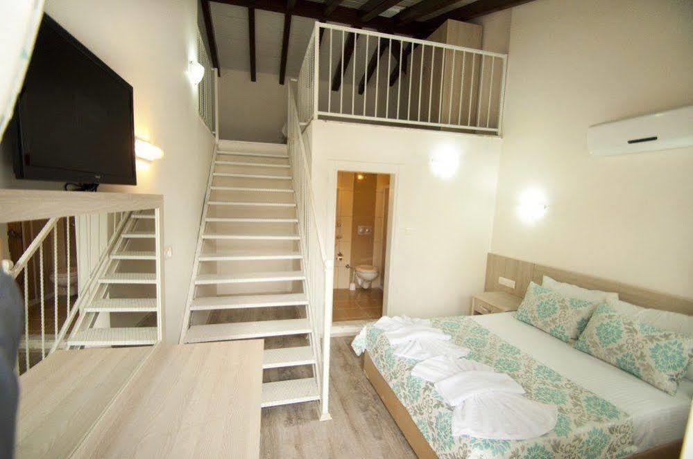 Flora Palm Resort Фетие Екстериор снимка