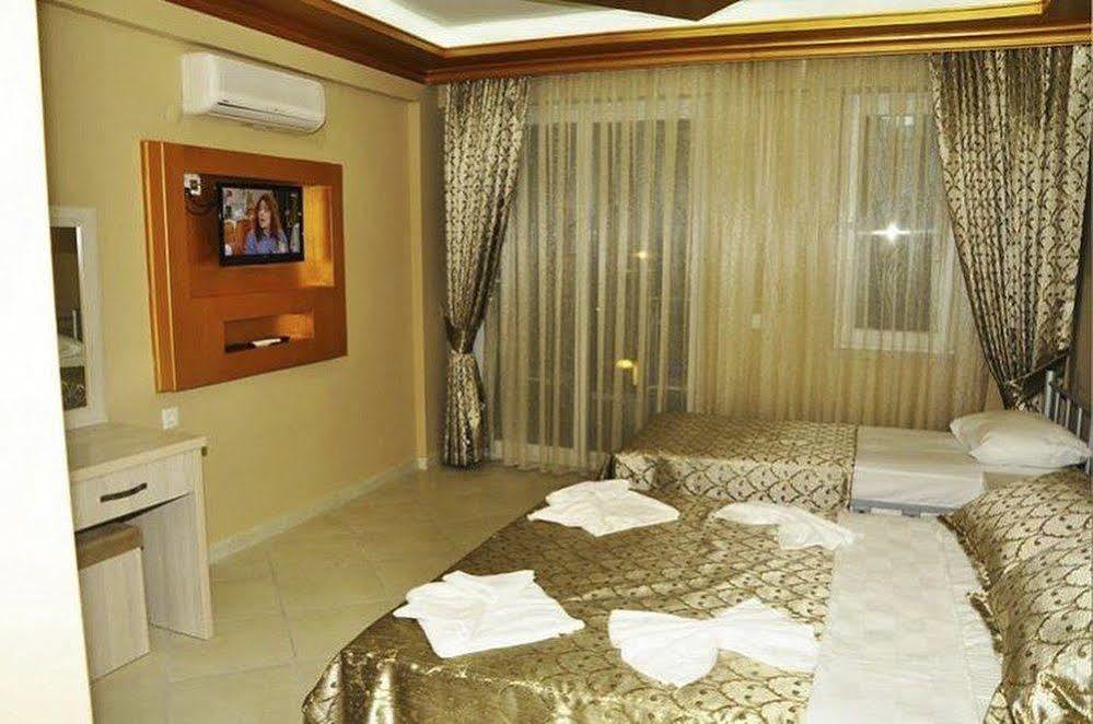 Flora Palm Resort Фетие Екстериор снимка